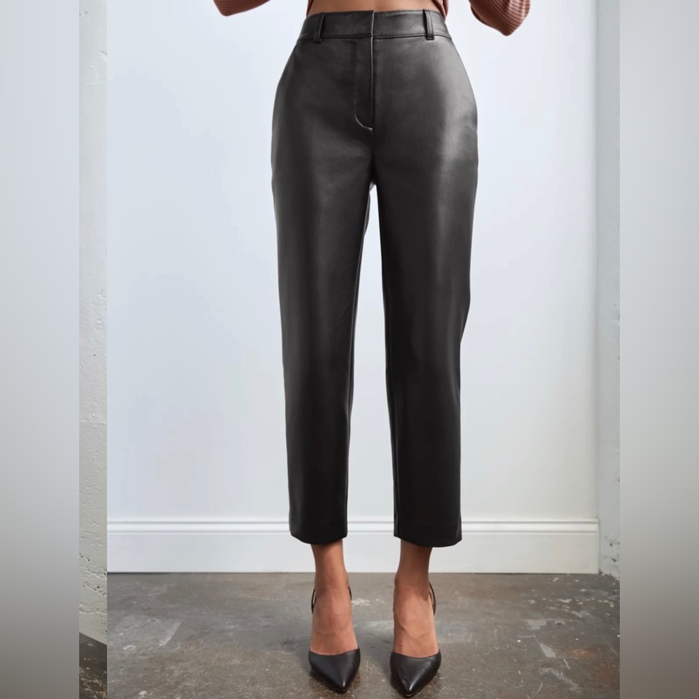Aritzia Command Cropped Pant Midrise Vegan Leather Pants (NEW WITHOUT TA…
